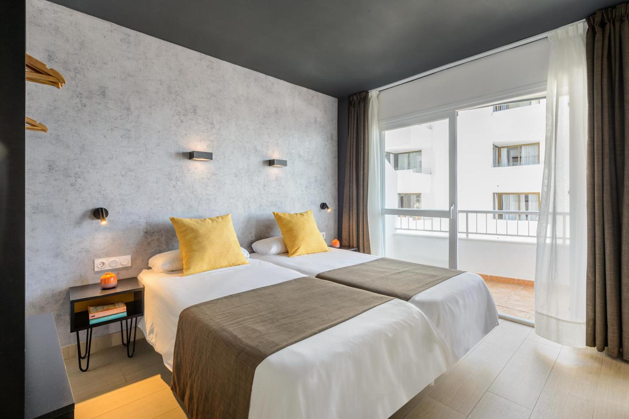 Apartamentos Vibra Jabeque Dreams 伊维萨镇 外观 照片